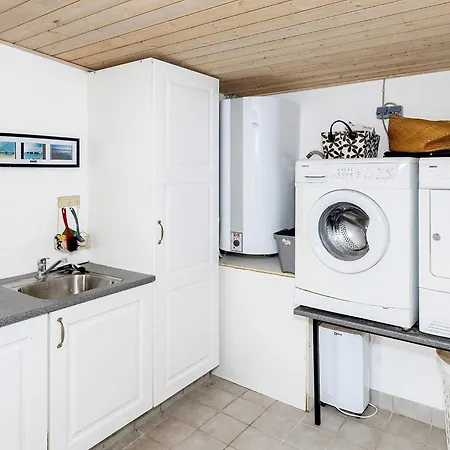 Prázdninový dům 10 Person In Thyholm-by Traum