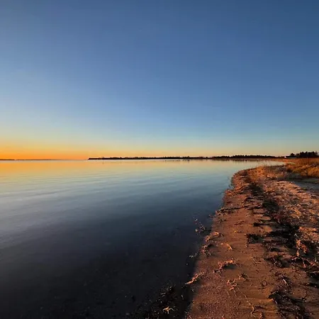 10 Person In Thyholm-by Traum Thyholm